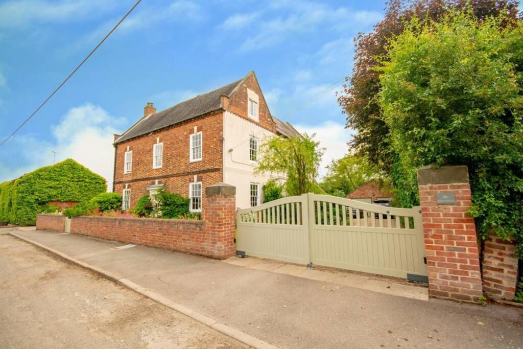 Casa de férias Derwent Farmhouse - Quintessential Country