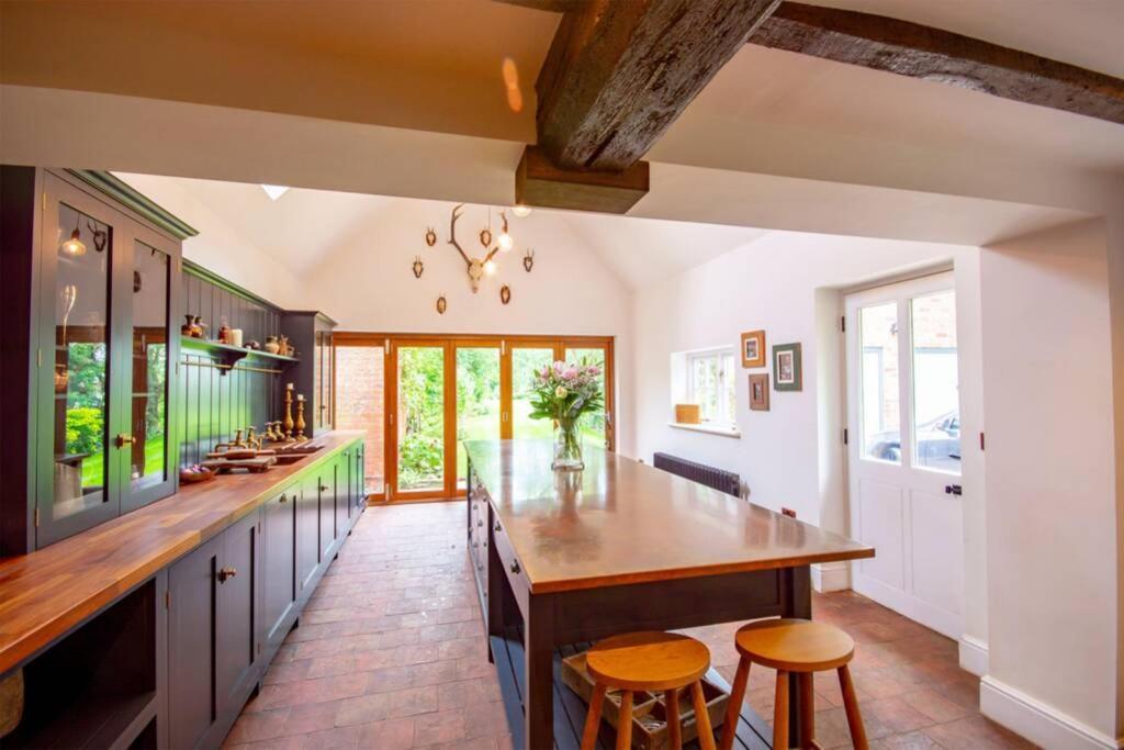 Derwent Farmhouse - Quintessential Country Casa de férias *